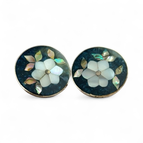 Vintage Alpaca Mexico Floral Inlay Clip On Earrings - Picture 1 of 6